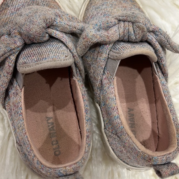 Old navy size 7 girl shoes as is - Picture 4 of 4